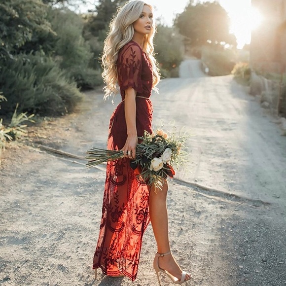 Gorgeous Lace Maxi Dress - Picture 4 of 7